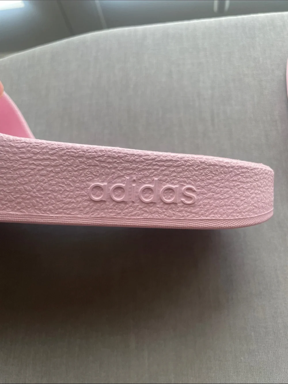 adidas Kid’s Pink Slide Sandals with White Stripes Size 6 Kids